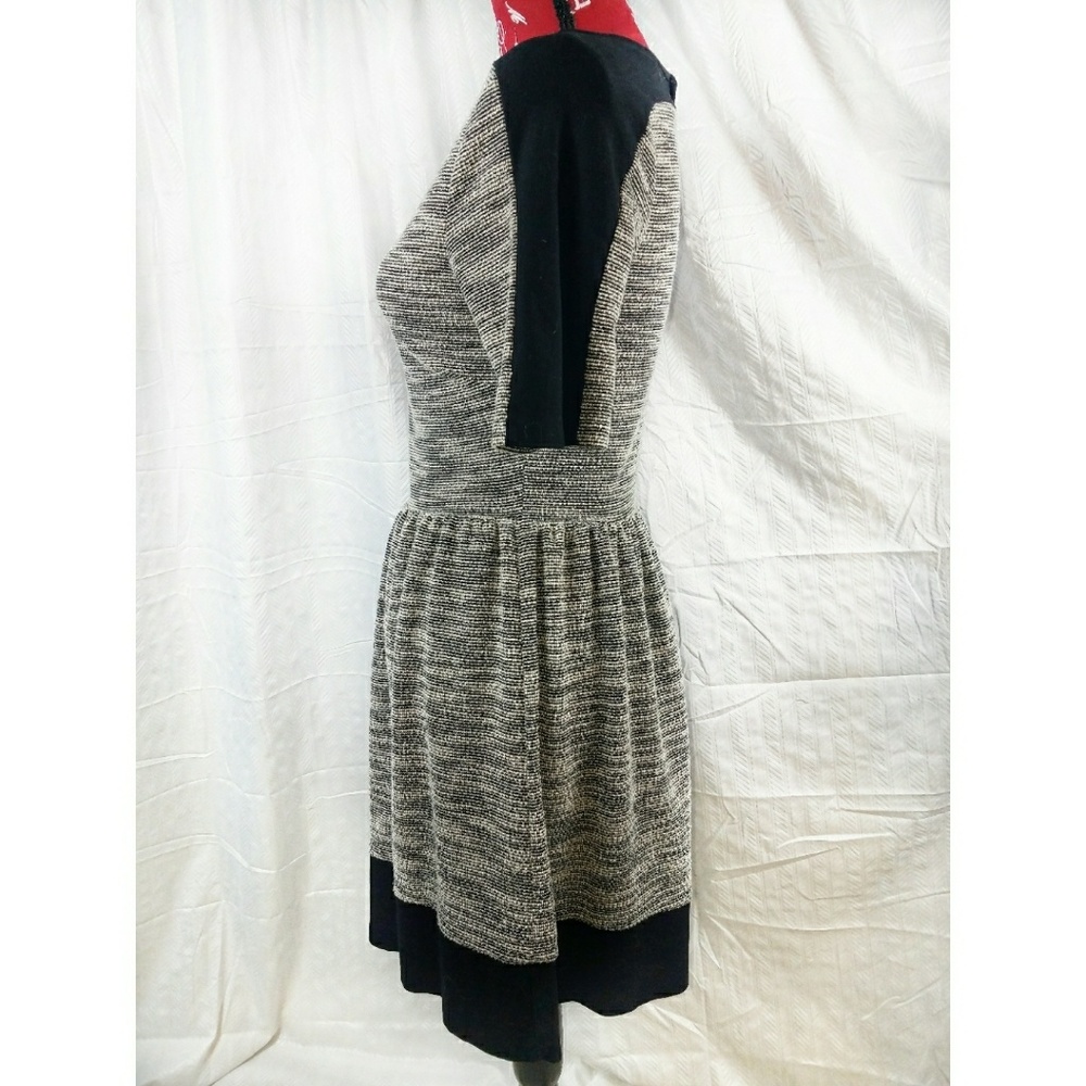 Love..ady skater dress size Medium - Picture 2 of 8